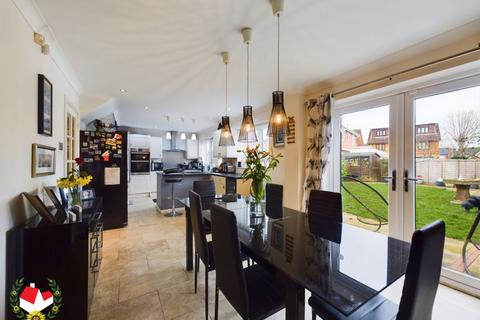 5 bedroom detached house for sale, The Maples, Abbeymead, Gloucester, GL4 5WQ