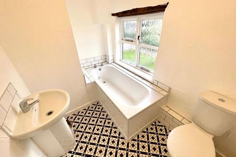Woodpecker Cottage Bronwylfa Road, Legacy, Wrexham, LL14 4HY