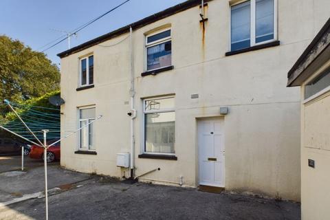 1 bedroom apartment for sale, Mitchell Court, Truro