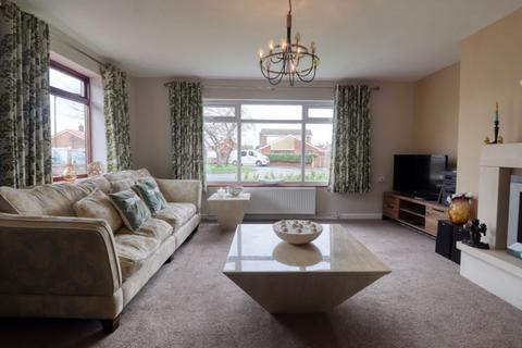 7 Beech Avenue, Gunness, Scunthorpe, DN15 8TL