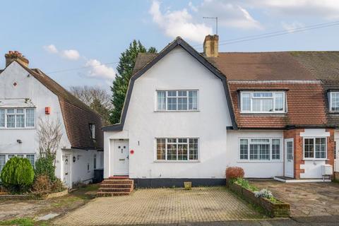 22 The Glade, Coulsdon, CR5 1SL