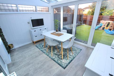 4 Brampton Field, Ditton, Aylesford, ME20 6ED