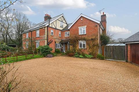 5 bedroom semi-detached house for sale, Rookhurst Cottages, Chalk Lane, Glassenbury Road, Cranbrook, Kent, TN17 2QE