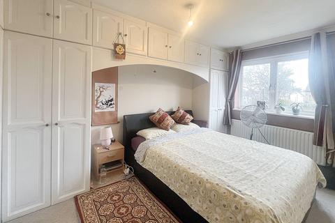 3 bedroom terraced house for sale, Martingale Court, Aldershot GU11