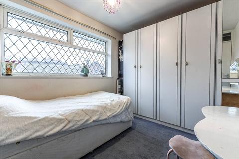 3 bedroom terraced house for sale - Larkhill Road, Leeds