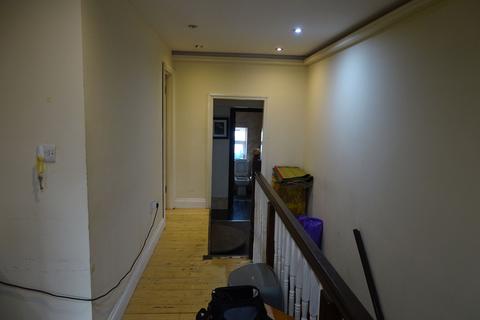 undefined, Kingsley Road, Hounslow