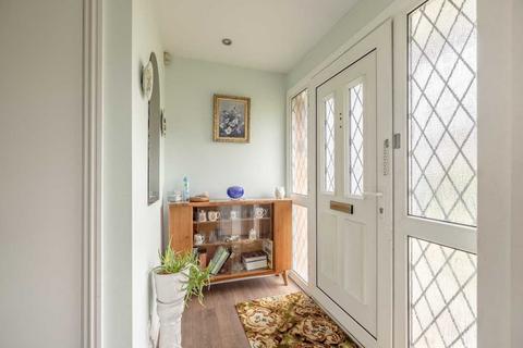 46 Burroway Road, Slough, SL3 8EL
