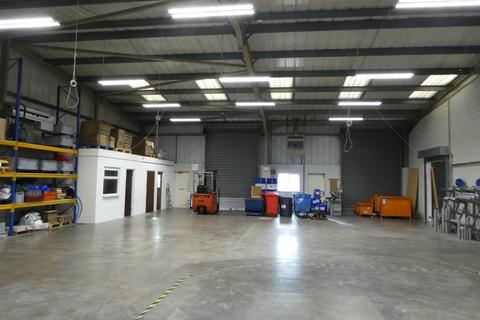 Industrial unit to rent - Jacknell Road, Hinckley, Leicestershire, LE10 3BS