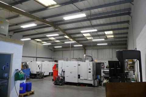 Industrial unit to rent - Jacknell Road, Hinckley, Leicestershire, LE10 3BS