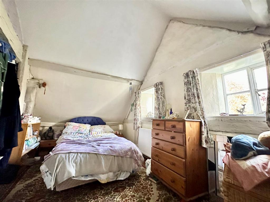 Bedroom2.jpg