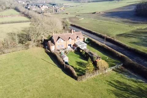 1, Tweenhills Cottage Gloucester Road, Hartpury, Gloucester, GL19 3BG