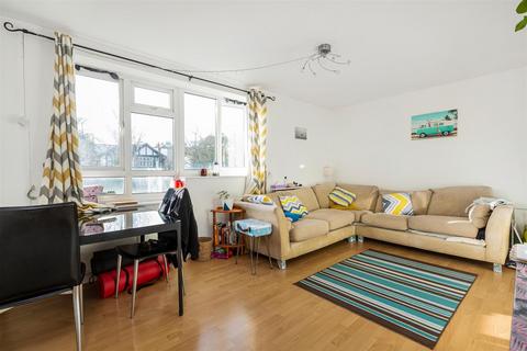 2 bedroom flat to rent - Sutherland Grove, SW18