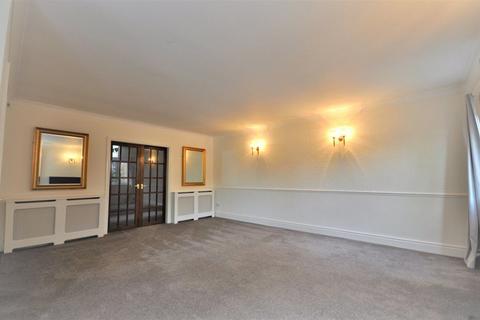 4 bedroom detached house to rent - Lodge Lane, Kingswinford