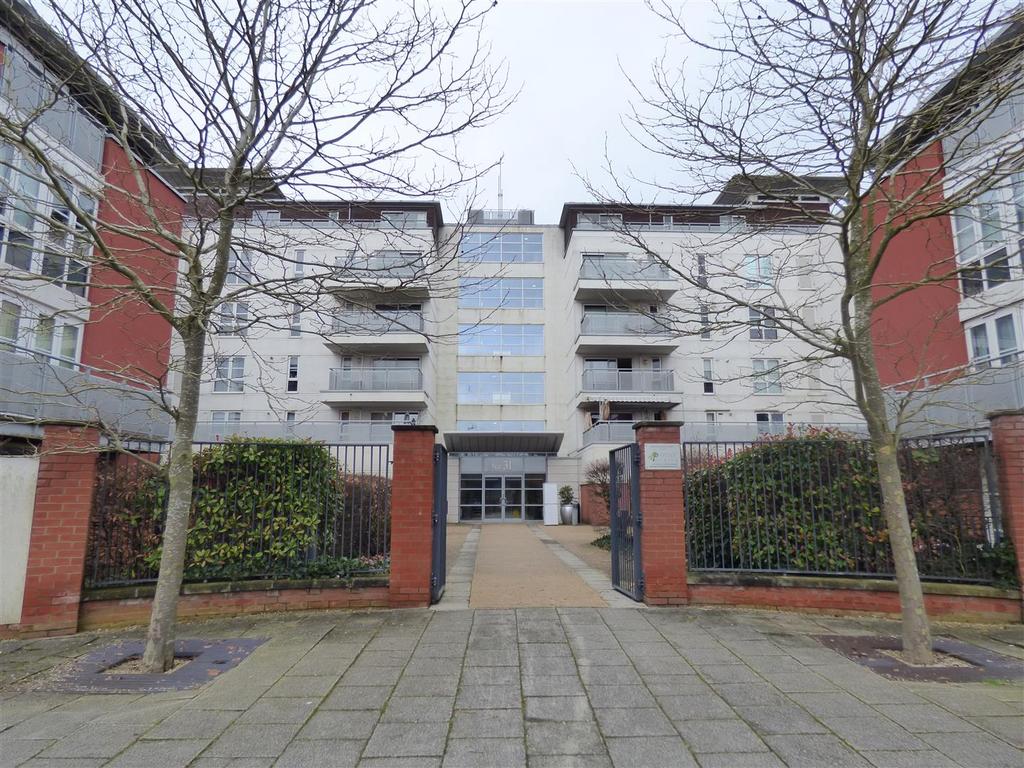 Watkin Road, Leicester LE2 2 bed apartment for sale £144,950