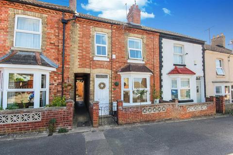 3 bedroom terraced house for sale, Albion Place, Rushden NN10