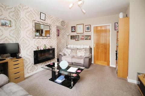 3 bedroom semi-detached house for sale, Greenwood Drive, Bradford BD2