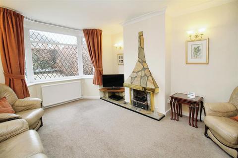 21 Moorside Gardens, Bradford, BD2 3RE