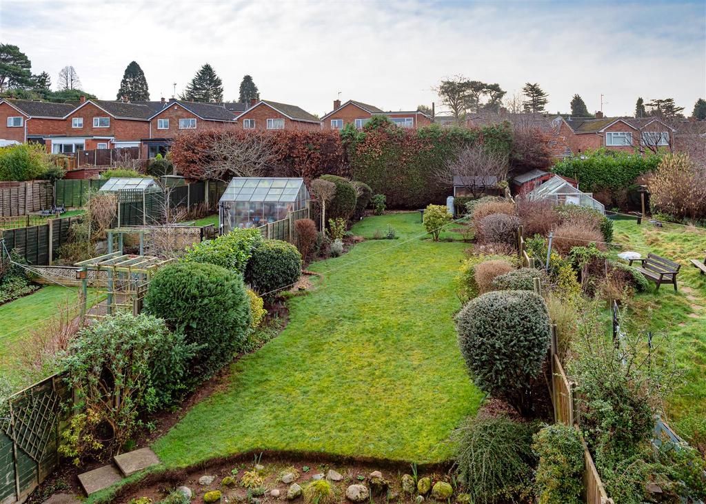 44 Common Road-gdn2.jpg