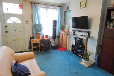 3 bedroom terraced house for sale - Oakley Road, Leicester LE5