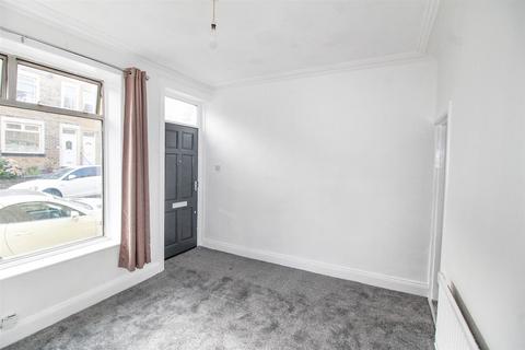 69 Mount Terrace, Bradford, BD2 2JE