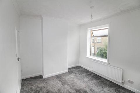 69 Mount Terrace, Bradford, BD2 2JE