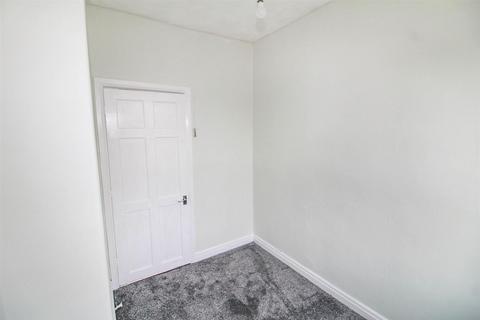 69 Mount Terrace, Bradford, BD2 2JE
