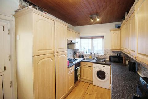 36 Plumpton Gardens, Bradford, BD2 1PF