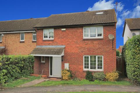 4 bedroom semi-detached house for sale, Curtis Mews, Wellingborough NN8