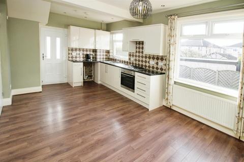 52 Pullan Avenue, Bradford, BD2 3RR