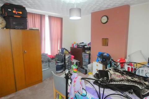 2 bedroom terraced house for sale, Buxton Street, Leicester LE2