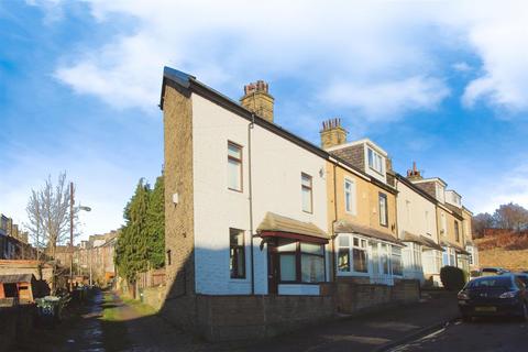 1 Cranmer Road, Bradford, BD3 0NB
