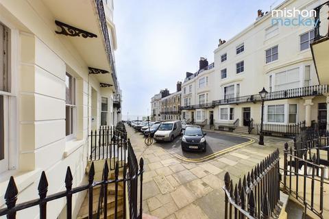 3 bedroom apartment to rent - Belgrave Place, Brighton, BN2 1EL