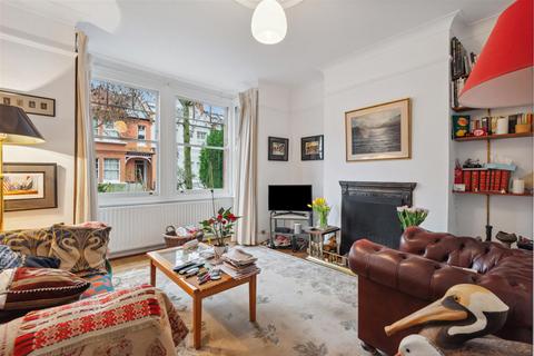 31 Compton Crescent, London, W4 3JA