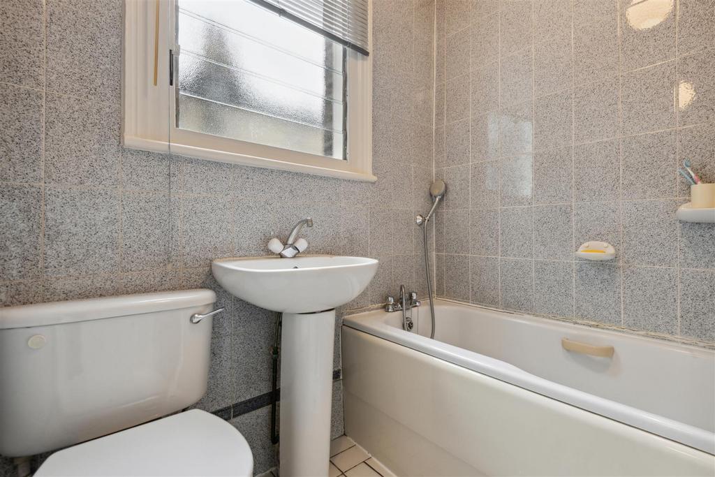 Compton Crescent, W4 - FOR SALE