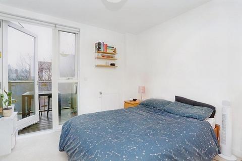 2 bedroom apartment for sale, Palfrey Court, London, SE5