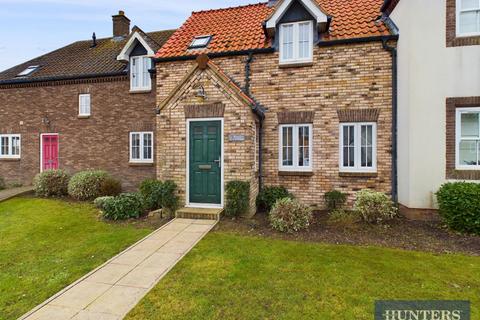 2 bedroom cottage for sale, The Parade, Filey