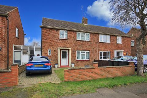 3 bedroom semi-detached house for sale, Gloucester Crescent, Rushden NN10