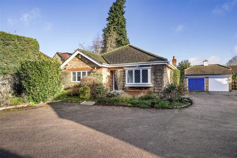 1 Heracles Close, Park Street, St Albans, AL2 2JN