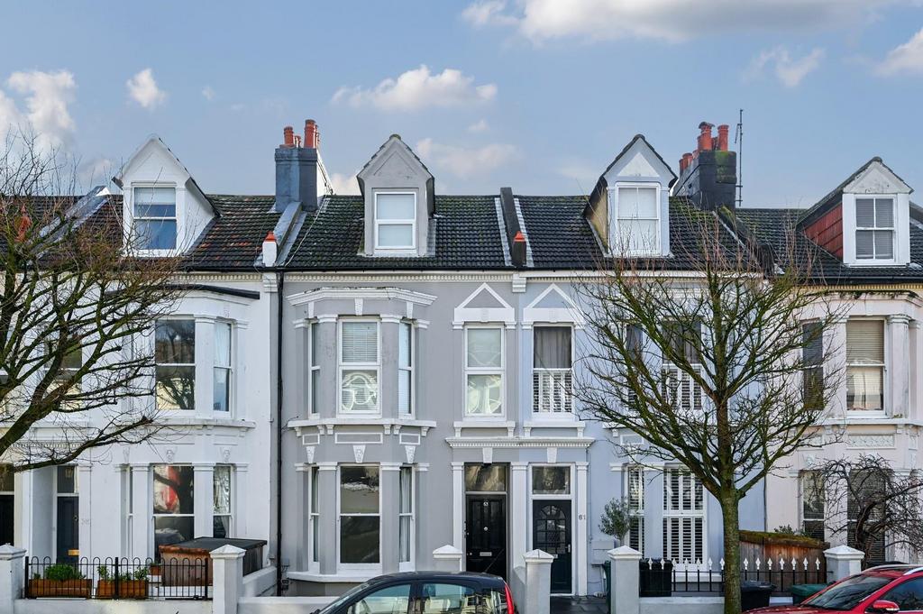 Westbourne Street, Hove 1 bed apartment for sale £325,000