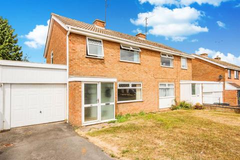 38 Ashby Drive, Rushden, NN10 9HH