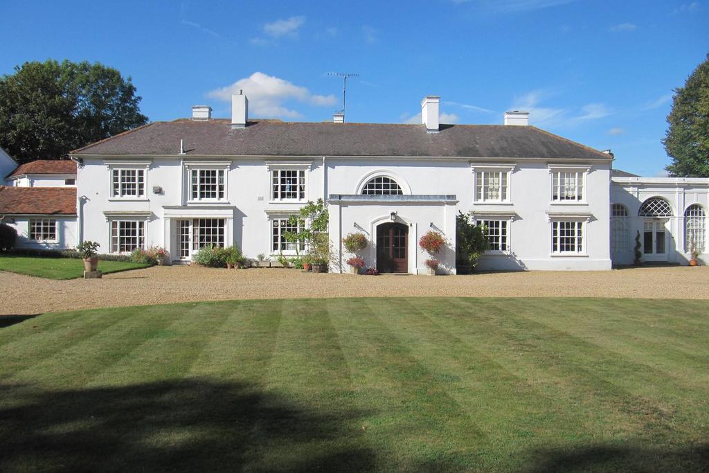 Sheering Road, Harlow, CM17 3 bed apartment for sale £679,950