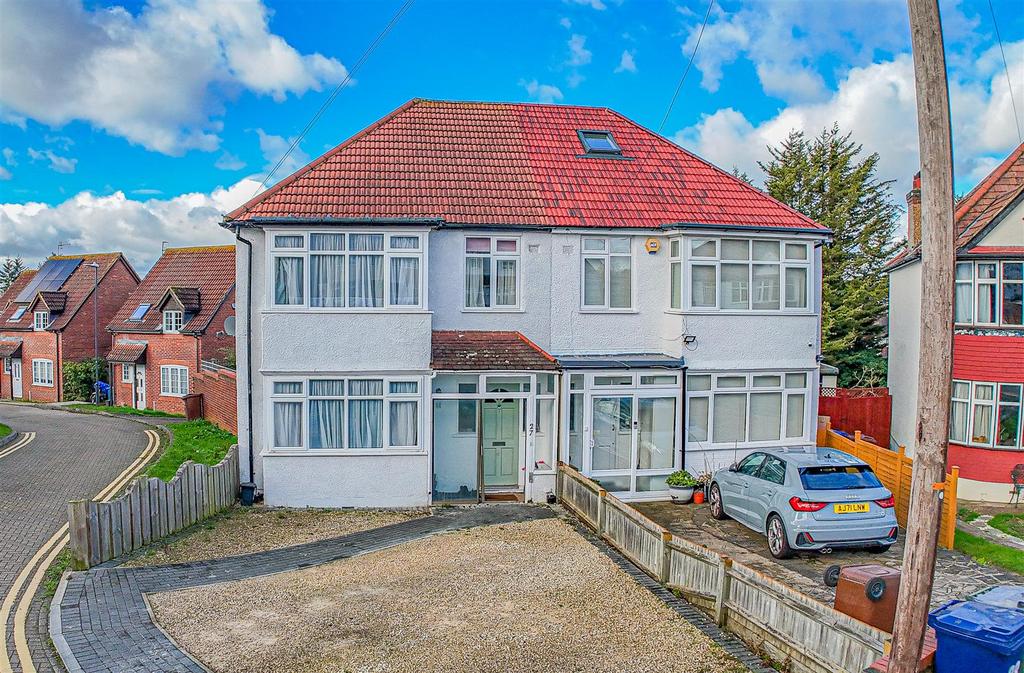 Dudley Gardens, Harrow, HA1 3 bed semidetached house for sale £635,000