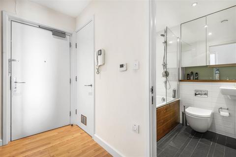 1 bedroom apartment for sale, Halcyon, Chatham Place, Reading