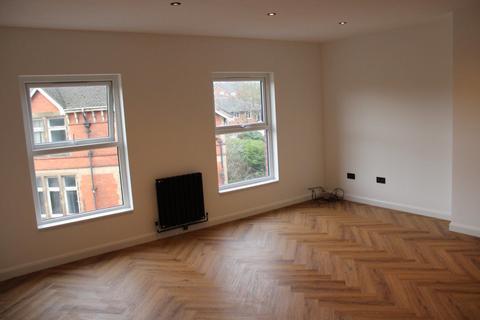 2 bedroom flat to rent, Ashfield Road, Liverpool