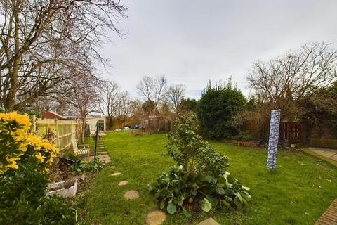 17 Windmill Hill, Ruislip, HA4 8QF