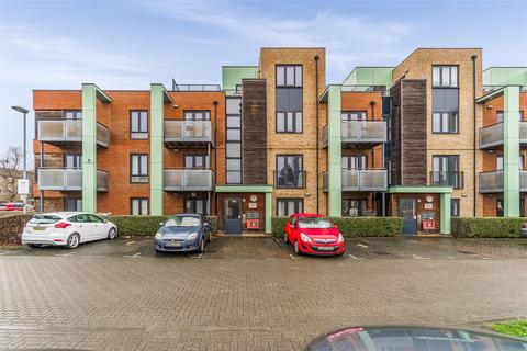 Flat 3, Venice House Aventine Avenue, Mitcham, CR4 1GB