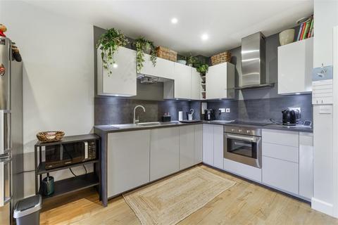 Flat 3, Venice House Aventine Avenue, Mitcham, CR4 1GB