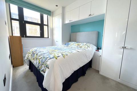 2 bedroom apartment for sale - 3 Sandbanks Road, Poole Park , Poole, BH15