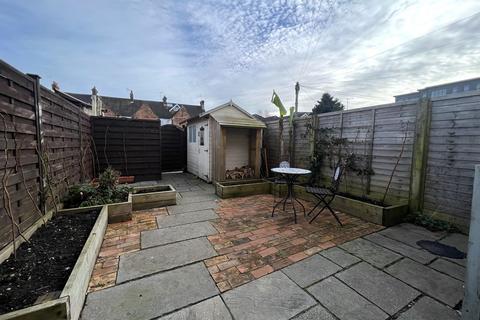 3 bedroom terraced house for sale - Denmark Road, Poole, BH15