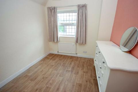 46 Bedford Road, Rushden, NN10 0NB